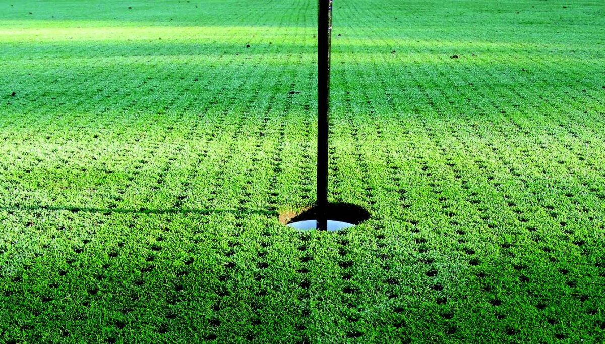 Aération green de golf